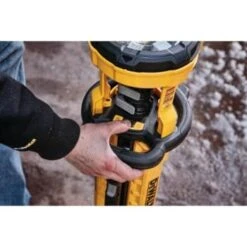 Dewalt Max 20 Volts Cordless Tripod Light Kit -Home Furnishing Store 427761 v DetailedProductView5 Lg