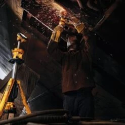 Dewalt Max 20 Volts Cordless Tripod Light Kit -Home Furnishing Store 427761 v DetailedProductView7 Lg