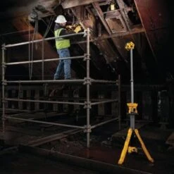 Dewalt Max 20 Volts Cordless Tripod Light Kit -Home Furnishing Store 427761 v DetailedProductView9 Lg